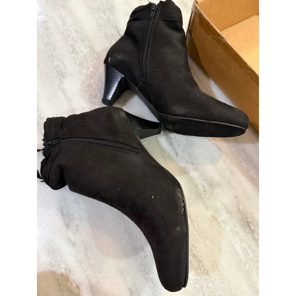 Angel Steps Black Suede Ankle Boots Women's‎ Size 9 Side Zip Fringe Heel